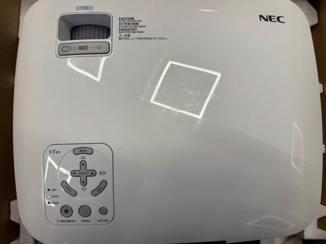 1405438-5 Projector and powered screen - NEC, Elite Screens