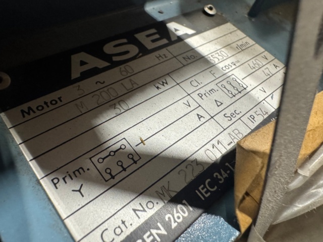 1405472-9 ASEA electric motor 30kw