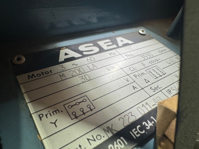 1405472-12 ASEA electric motor 30kw