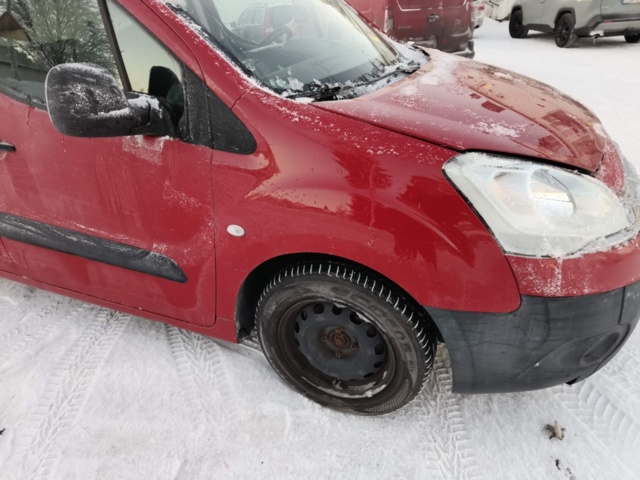 1401261-38 Citroën Berlingo Van Increased Payload 1.6 HDiF -2015