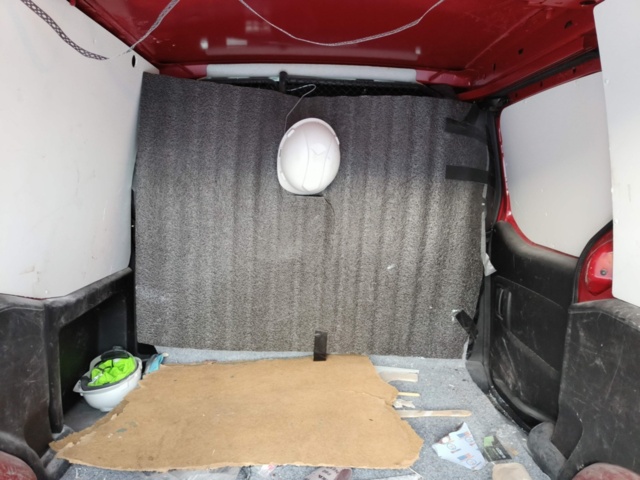 1401261-46 Citroën Berlingo Van Increased Payload 1.6 HDiF -2015