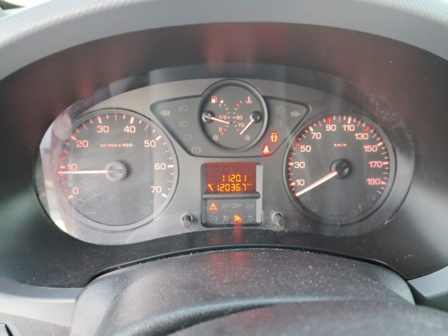 1401261-60 Citroën Berlingo Van Increased Payload 1.6 HDiF -2015