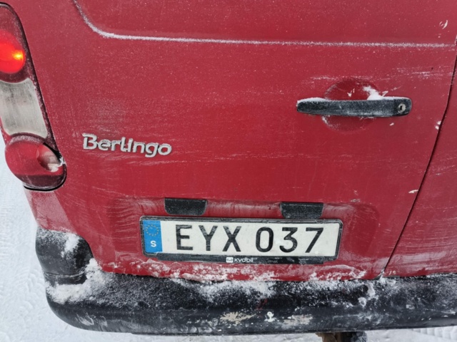 1401262-32 Citroën Berlingo 1.6 HDiF -2015