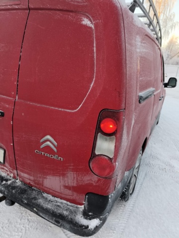 1401262-36 Citroën Berlingo 1.6 HDiF -2015