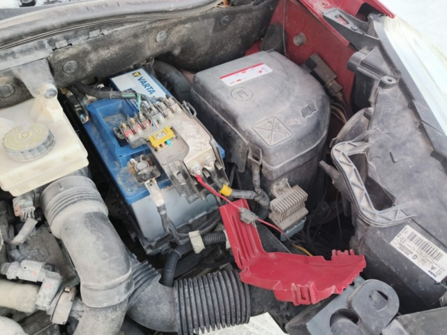 1401262-48 Citroën Berlingo 1.6 HDiF -2015