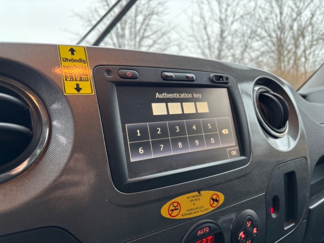 918942-12 Renault Master Chassi Cab 3.5 T 2.3 dCi Manual, 170hp, 2018