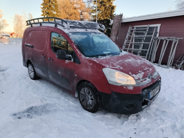1401265-2 Citroën Berlingo 1.6 HDiF -2015 Reparationsobjekt