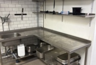 1384662 Workbench and shelves 2 pcs