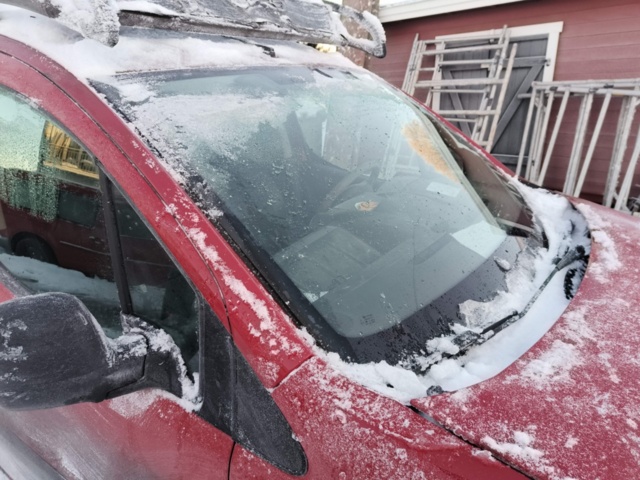 1401265-42 Citroën Berlingo 1.6 HDiF -2015 Reparationsobjekt