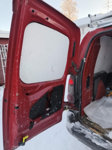 1401265-48 Citroën Berlingo 1.6 HDiF -2015 Reparationsobjekt