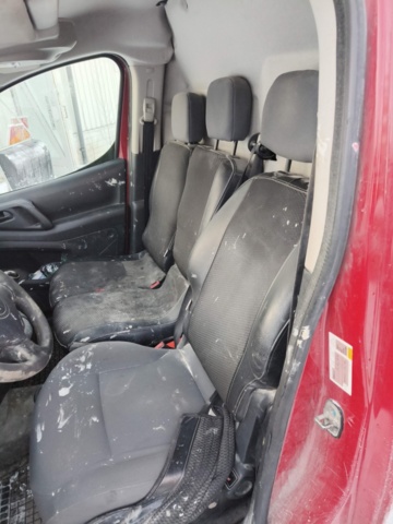 1401265-54 Citroën Berlingo 1.6 HDiF -2015 Reparationsobjekt