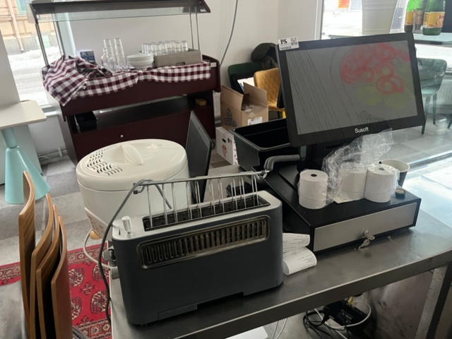 1424058-1 Susoft cash register with cash drawer and kitchen equipment