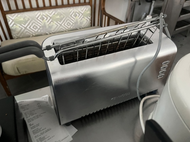 1424058-5 Susoft cash register with cash drawer and kitchen equipment