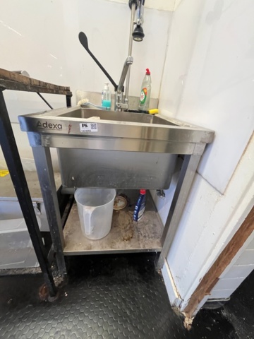 1424065-2 Sink and work table