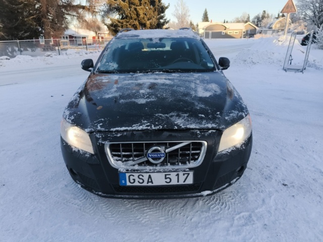 1401273-8 Volvo V70 D3 Geartronic -2010 Repair item