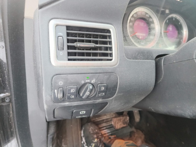 1401273-52 Volvo V70 D3 Geartronic -2010 Repair item