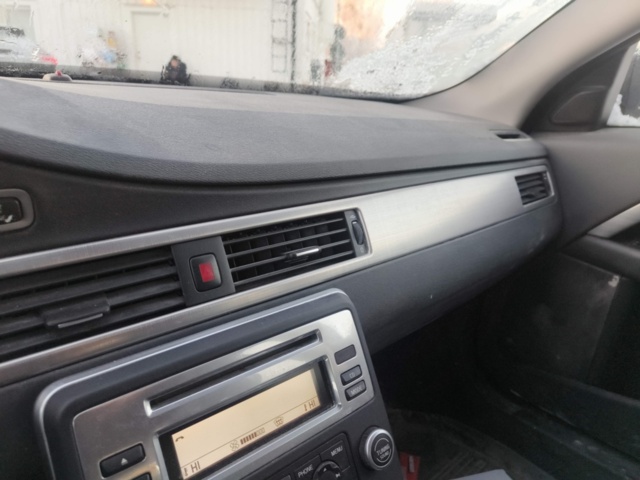 1401273-56 Volvo V70 D3 Geartronic -2010 Repair item