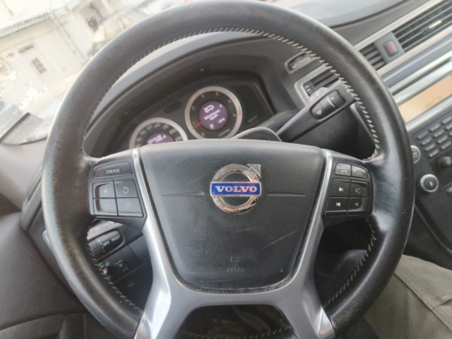 1401273-57 Volvo V70 D3 Geartronic -2010 Repair item