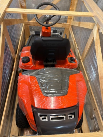 1477907-3 Ny/oanvänd åkgräsklippare - Husqvarna R 214T