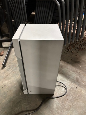 1404435-2 Cooling module for serving or display