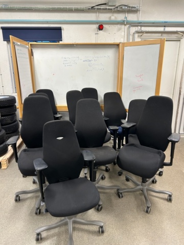 1442499-1 10 office chairs and 1 whiteboard