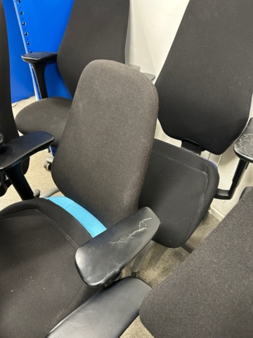 1442499-5 10 office chairs and 1 whiteboard