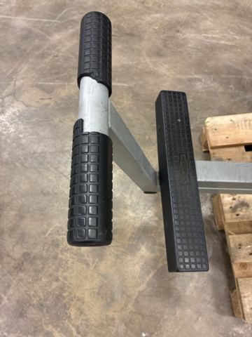 1476834-4 Dip machine, Technogym