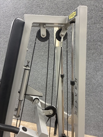 1476834-15 Dip machine, Technogym