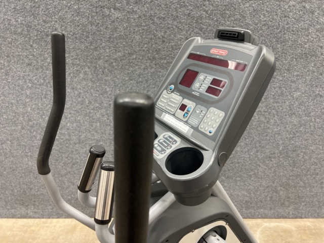 1476842-3 Crosstrainer Star Trac 6230-SINTP0