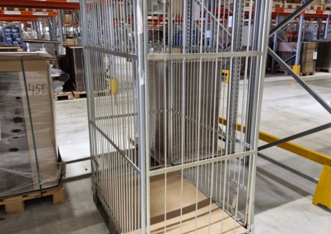 Image representing the auction - Disposal of cage containers