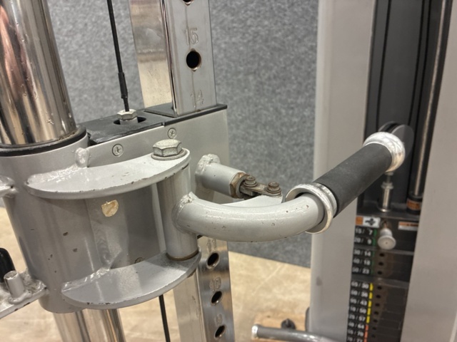 1477921-13 Dual Adjustable Pulley