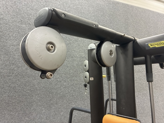 1477924-12 Multi station / Cable jungle, Technogym