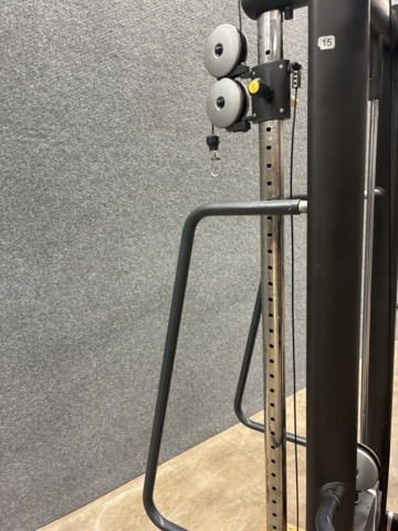 1477924-17 Multi station / Cable jungle, Technogym