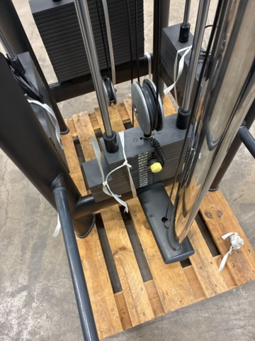 1477924-23 Multi station / Cable jungle, Technogym