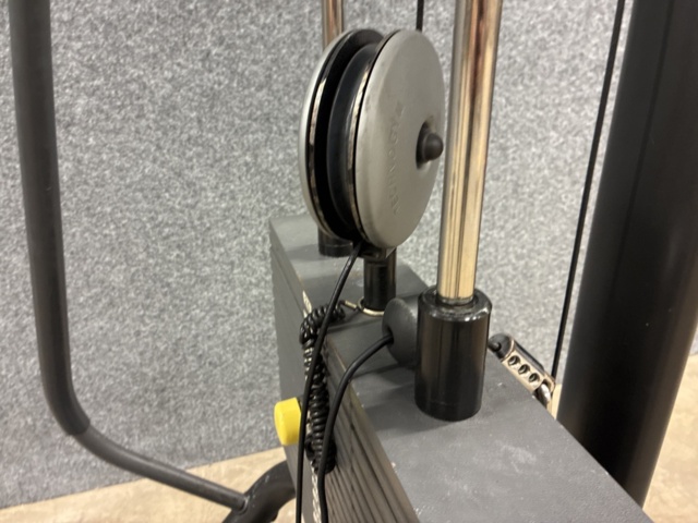 1477935-24 Cable crossover, Technogym