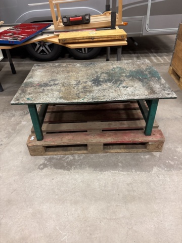 1444920-1 Stabilt arbetsbord / industribord med aluminiumskiva – 120 × 80 cm