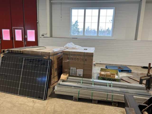 1454823-1 Solpaneler ca 100 st med monteringsdetaljer - Sinosola TYDM108H-435