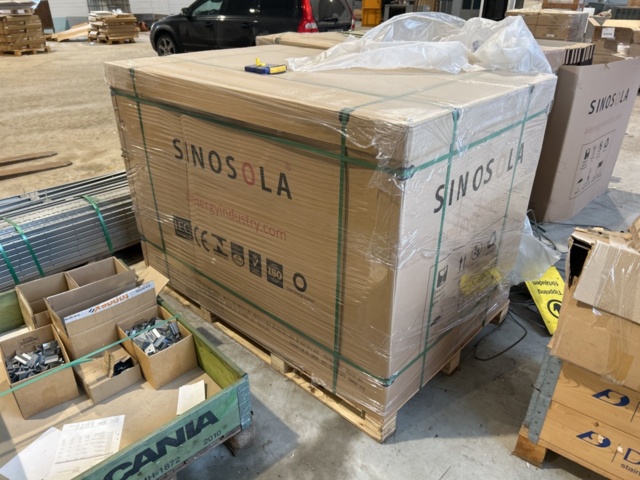 1454823-4 Solpaneler ca 100 st med monteringsdetaljer - Sinosola TYDM108H-435