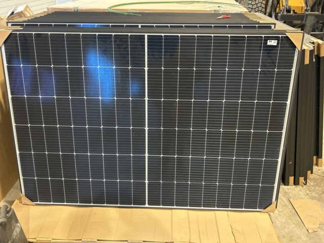 1454823-6 Solpaneler ca 100 st med monteringsdetaljer - Sinosola TYDM108H-435