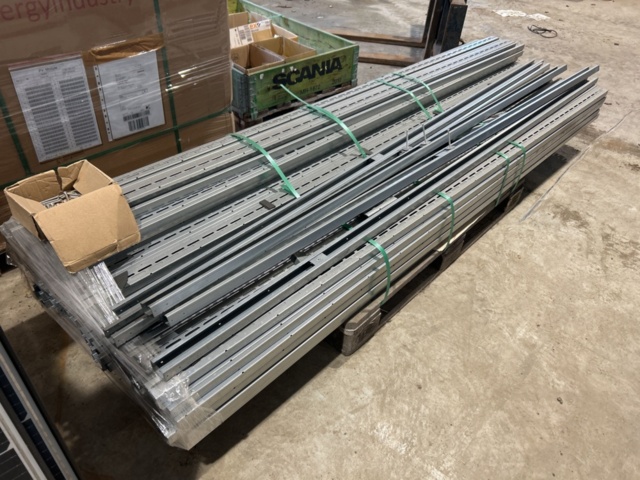 1454823-10 Solpaneler ca 100 st med monteringsdetaljer - Sinosola TYDM108H-435