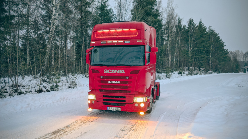 1408005-16 Scania R410 Tractor Truck – Automatic – Euro VI – 2017