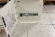 1444942 Demon­terade elskåp, ca 10 st