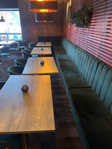 1384702-11 Restaurangmöbler - Stolar, bord, soffor