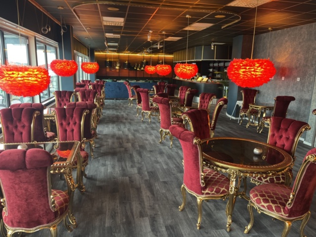 1384705-5 Restaurangmöbler - Bord och stolar