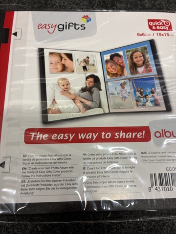 1476020-3 Assortment of home electronics