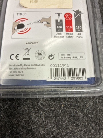 1476020-9 Assortment of home electronics