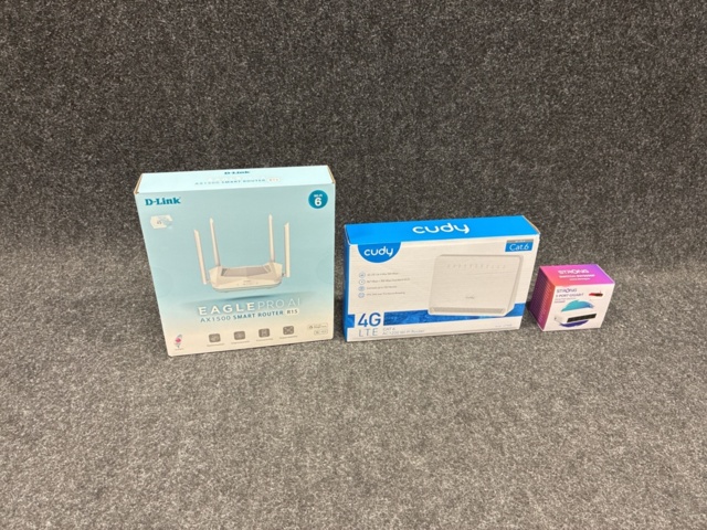 1475990-1 Router Wi-Fi Cat 6 Cudy, Deskop switch Strong & Router D-Link AX1500