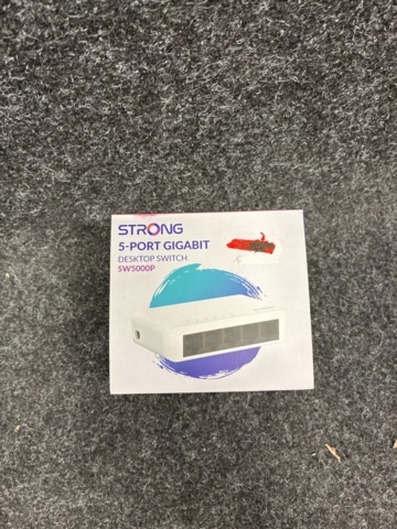 1475990-6 Router Wi-Fi Cat 6 Cudy, Deskop switch Strong & Router D-Link AX1500