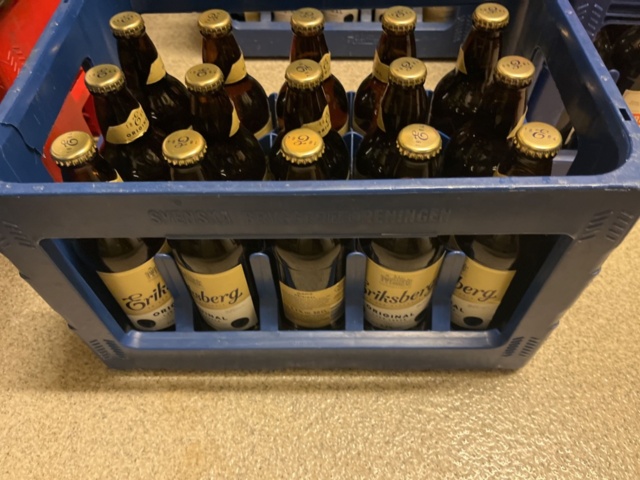 1384716-26 Parti med diverse alkoholhaltiga drycker