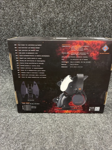 1478129-3 Handkontroller för PS4 & universalställ för handkontroller & headset, Deltaco